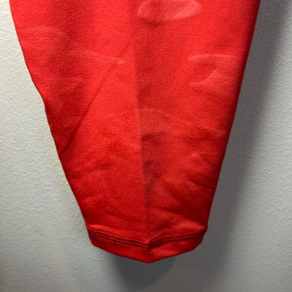 Old Navy Women's Powersoft 7/8 Elevate Leggings Red Camo Athletic NEW Size Large - Picture 6 of 13